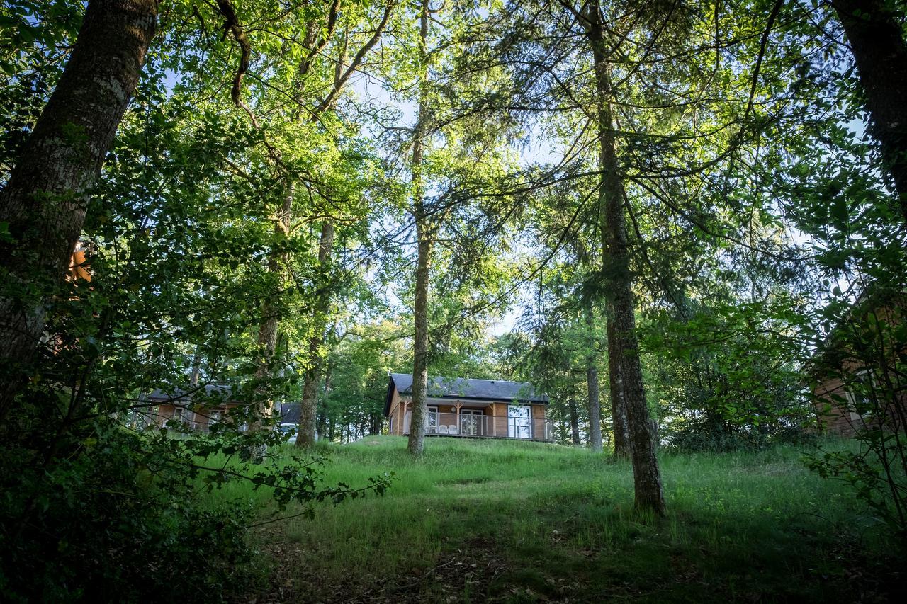 Les Etangs De Taysse Hotel Espagnac Exterior foto