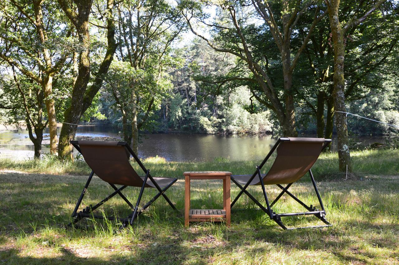 Les Etangs De Taysse Hotel Espagnac Exterior foto