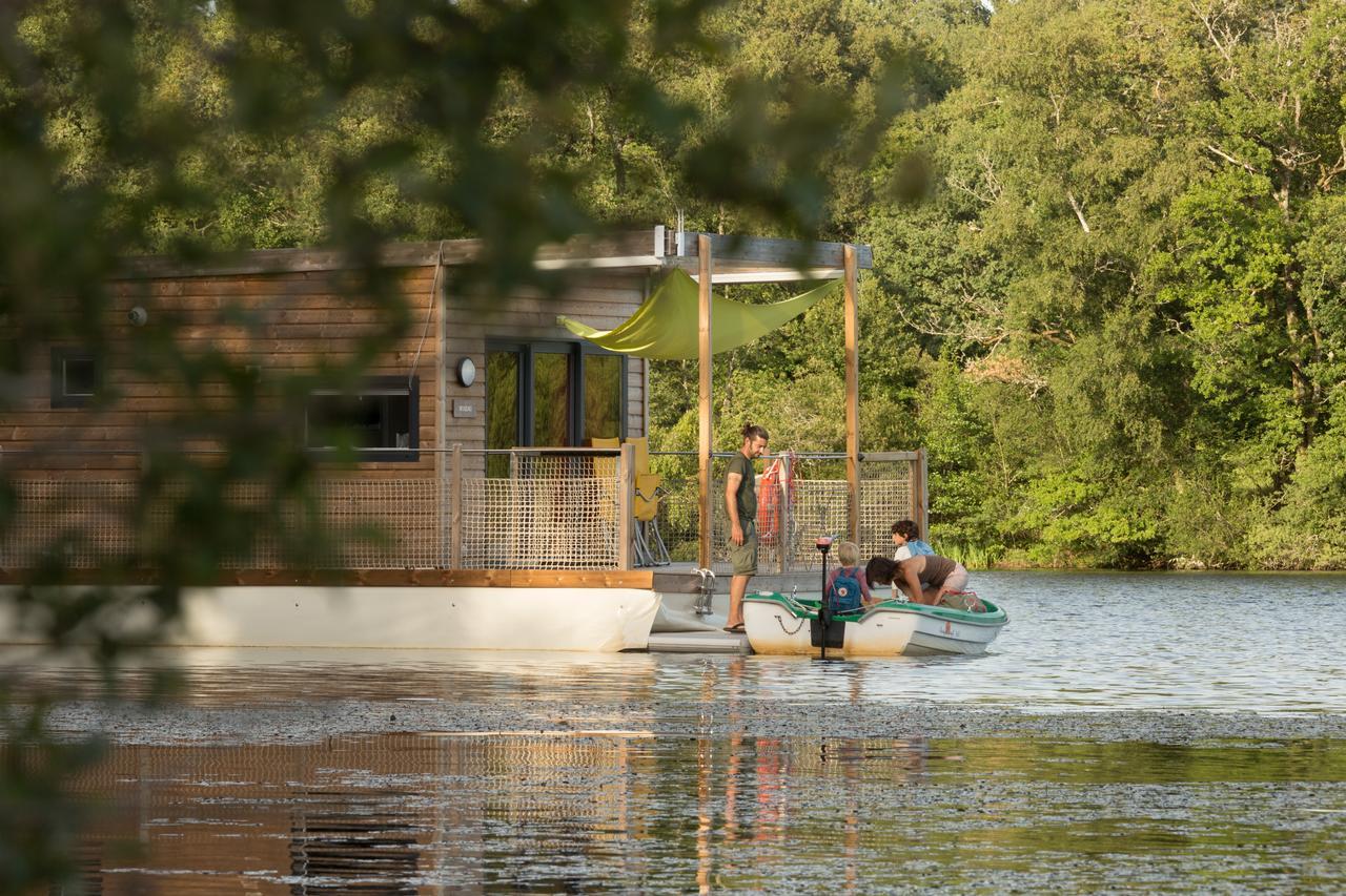 Les Etangs De Taysse Hotel Espagnac Exterior foto